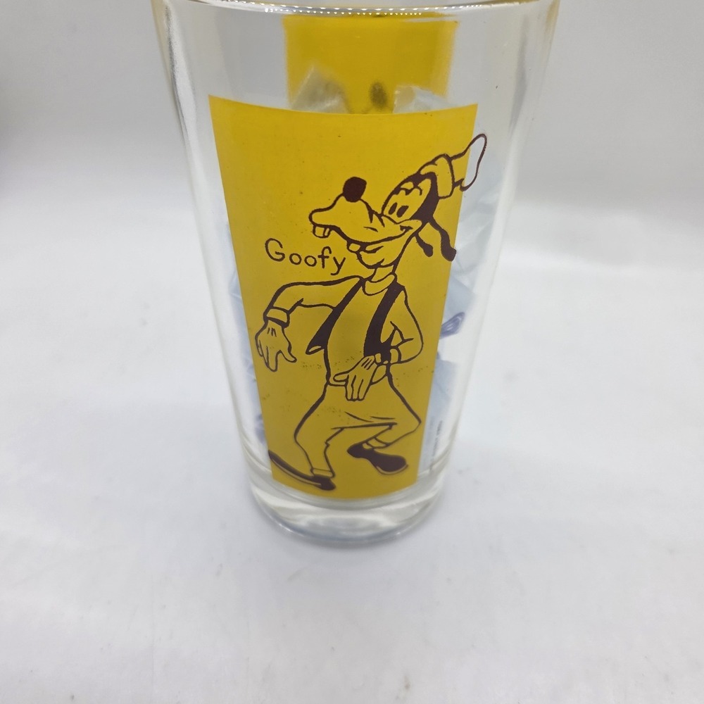 VTG 1978‎ Walt Disney Productions Pepsi Series Goofy Pluto Yellow Glass